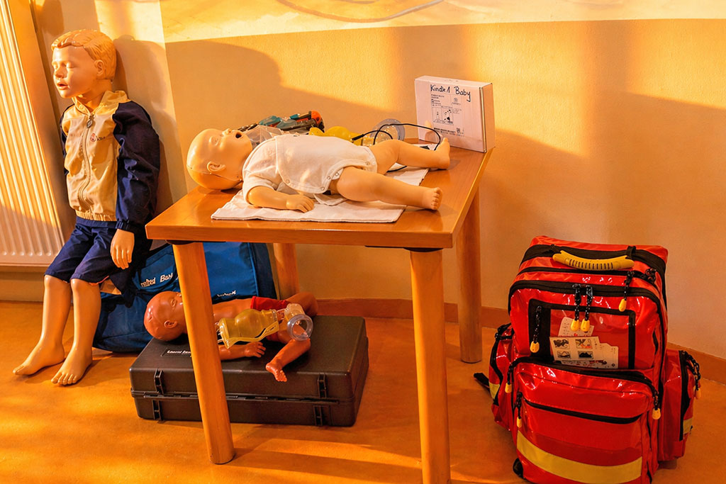 erste-hilfe-kleinkind-schulkind-saeuglings-phantom-notfallseminar